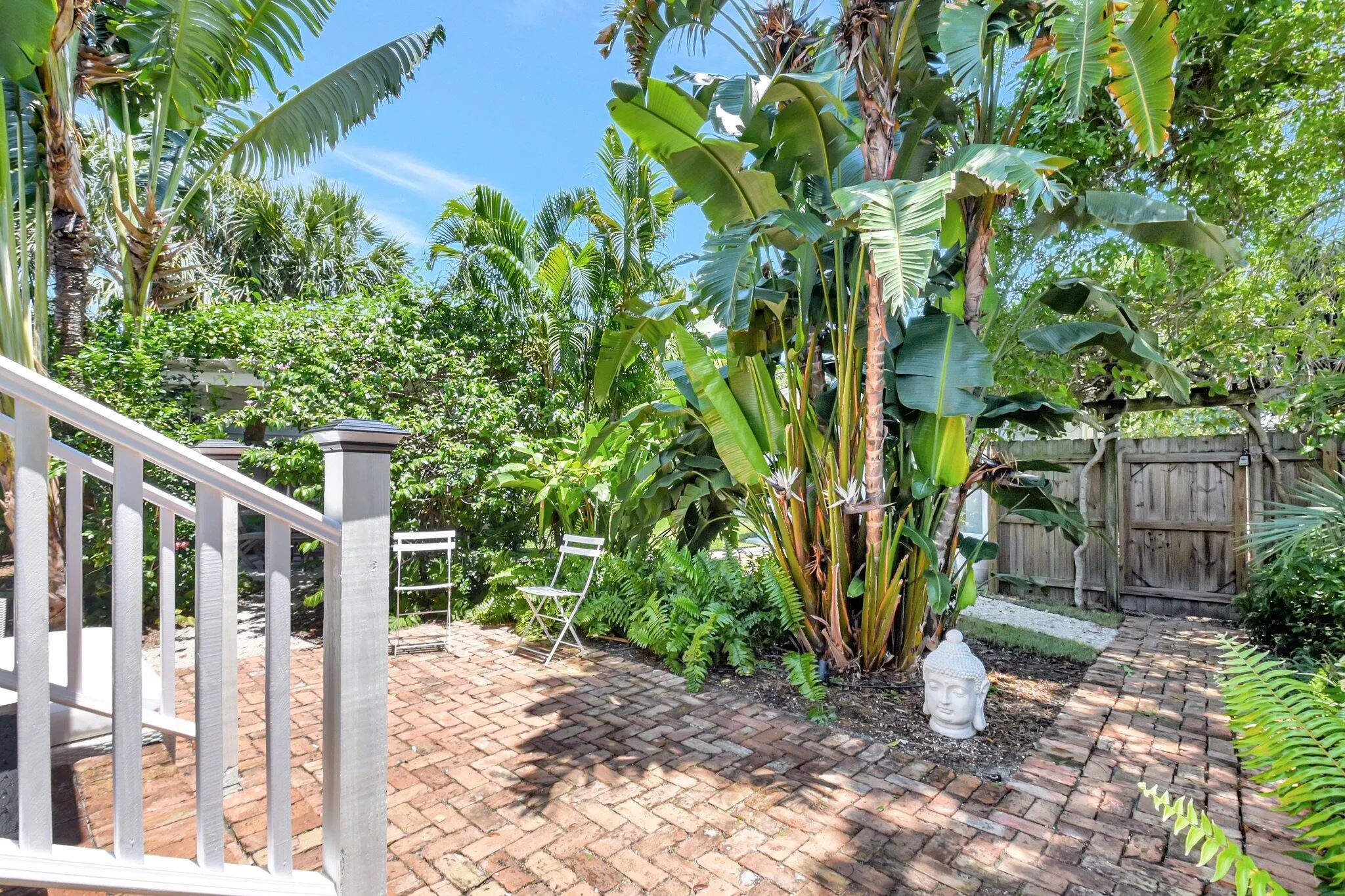 220 S L Street, #1