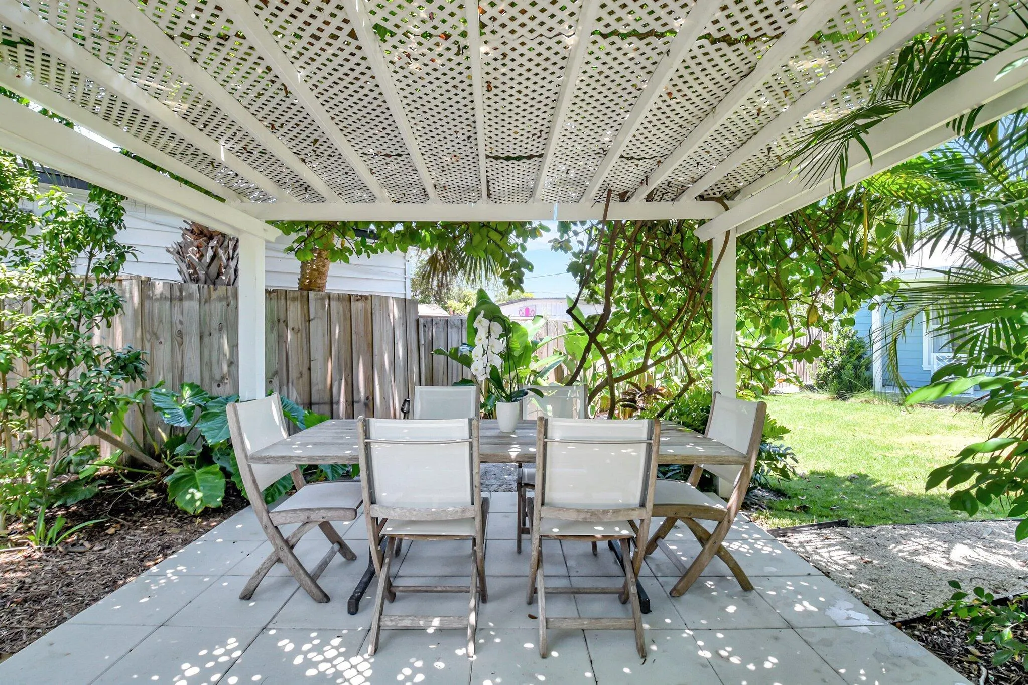 220 S L Street, #1