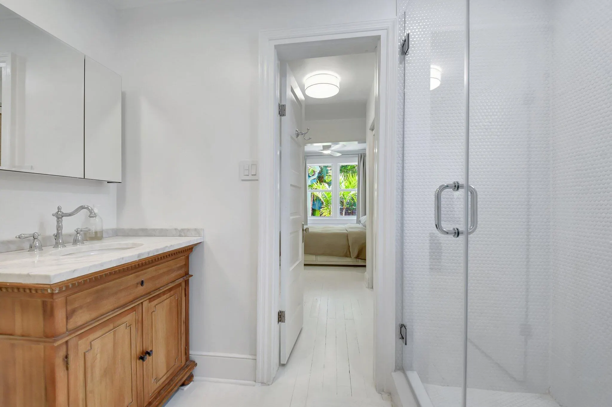 220 S L Street, #1