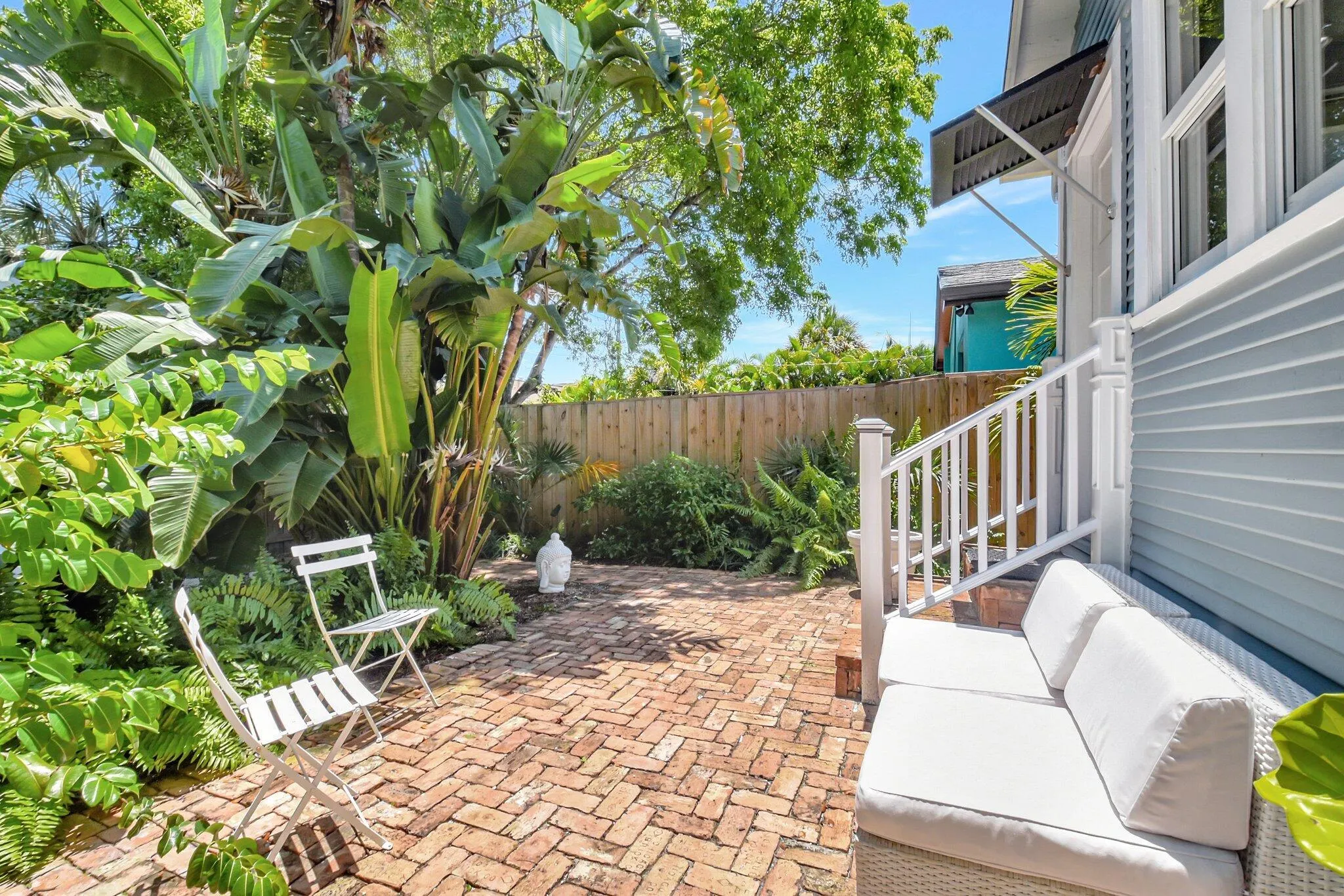 220 S L Street, #1