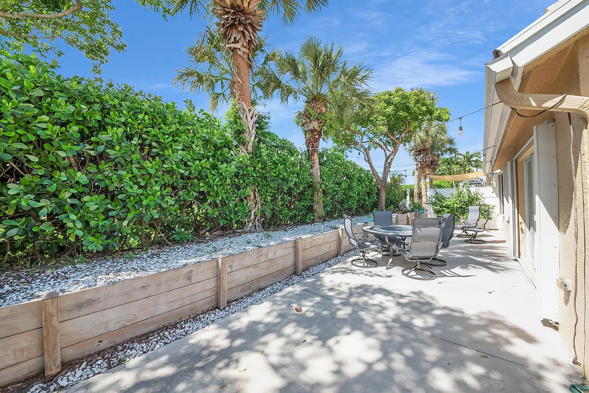 12994 Hampton Lakes Circle