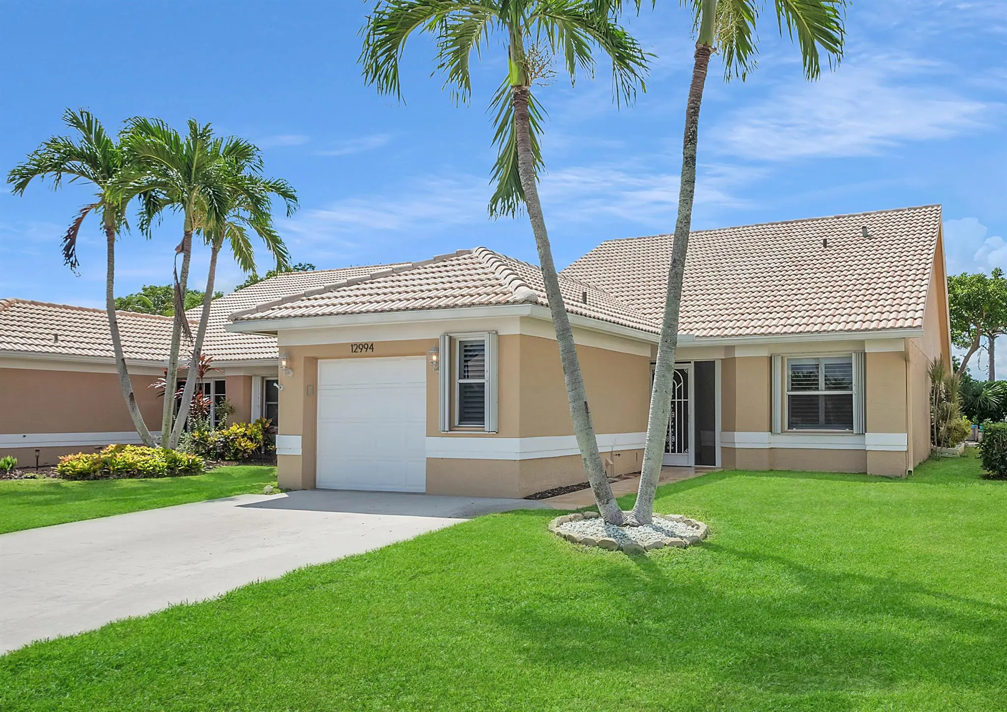 12994 Hampton Lakes Circle