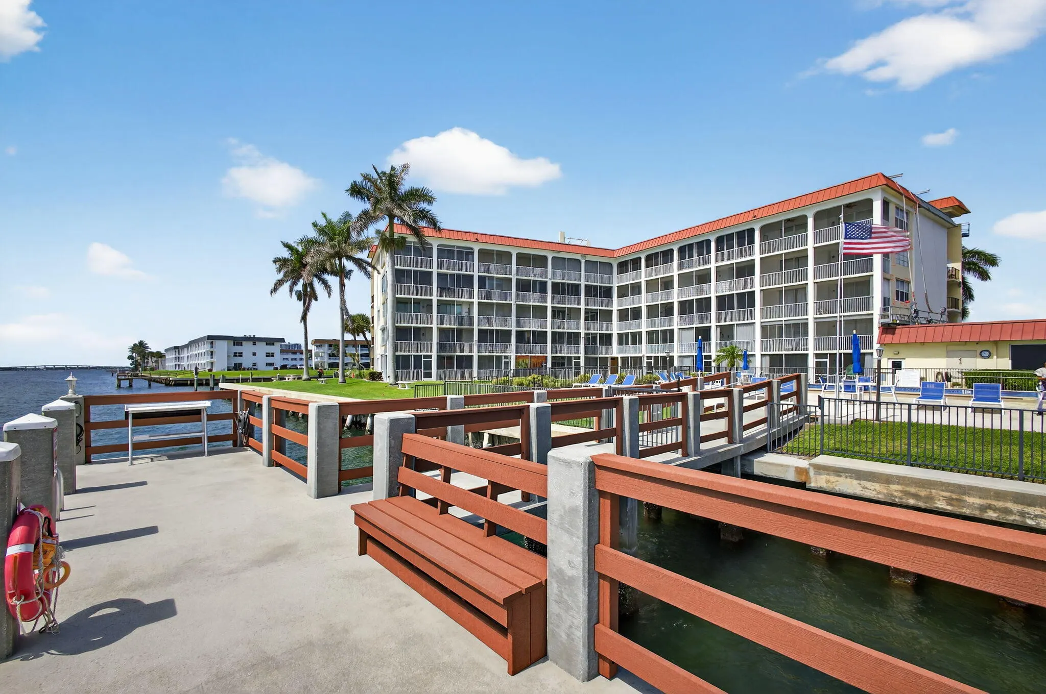 100 Paradise Harbour Boulevard, #204