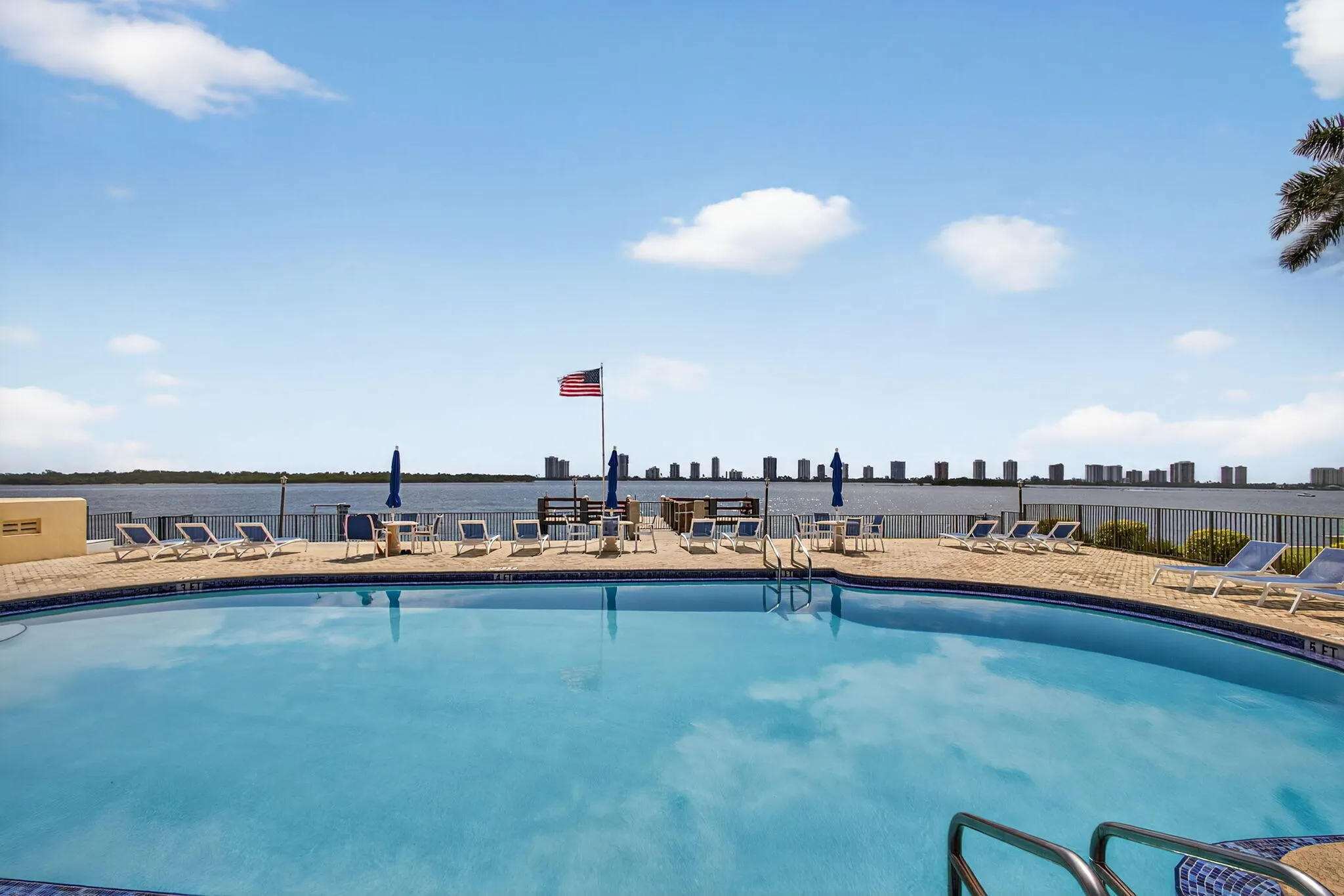100 Paradise Harbour Boulevard, #204