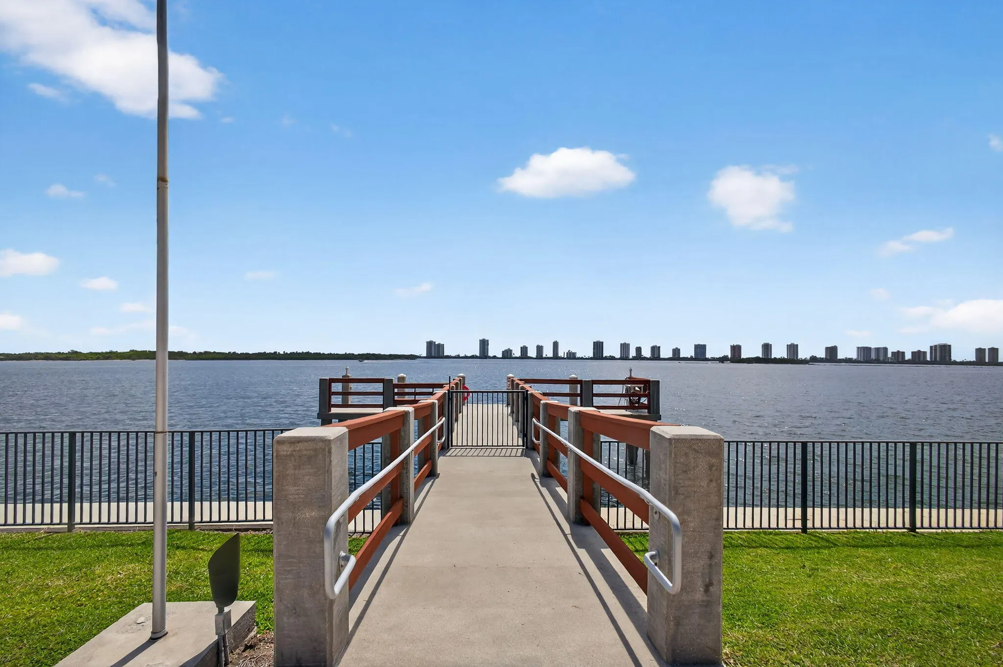 100 Paradise Harbour Boulevard, #204