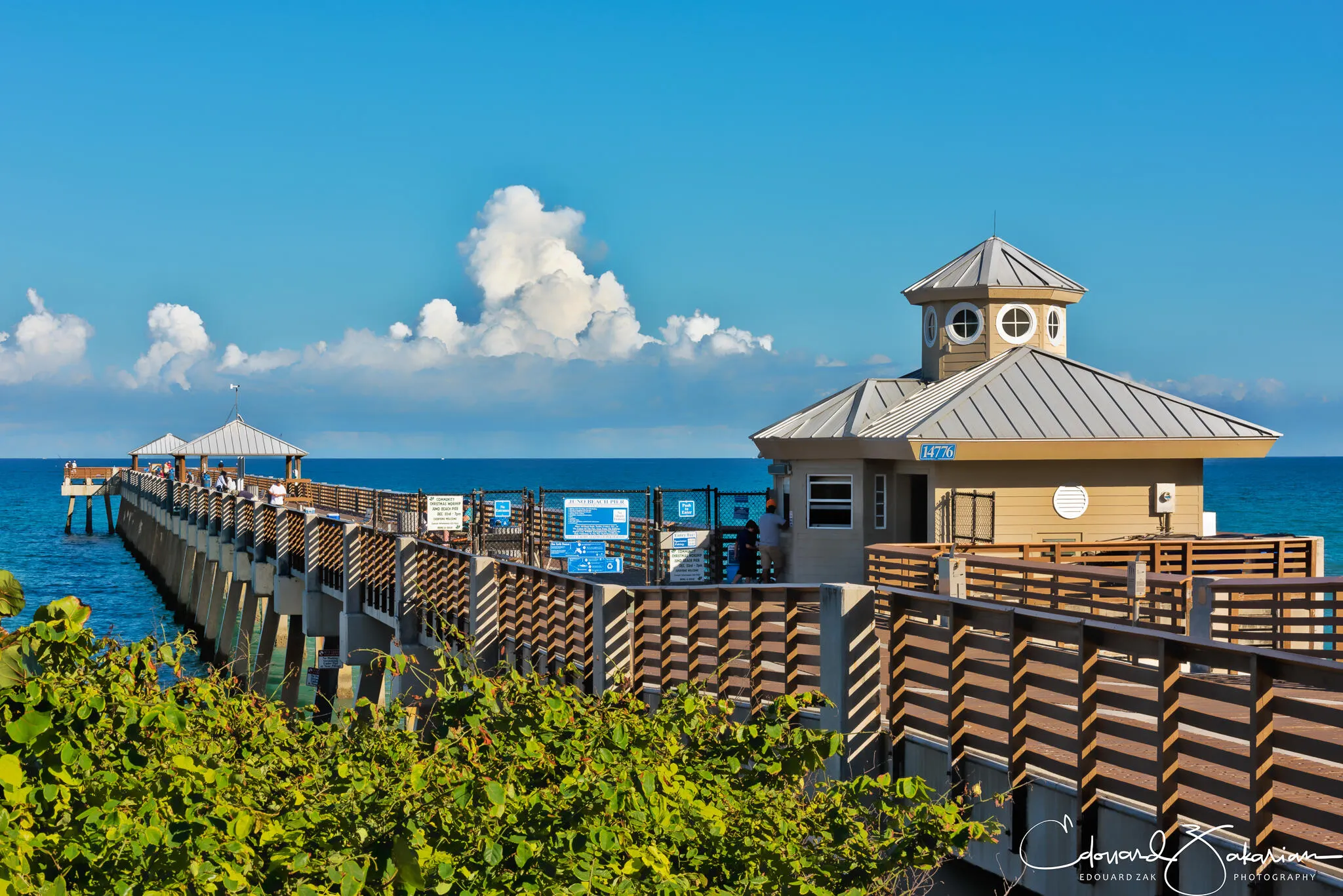 100 Paradise Harbour Boulevard, #204