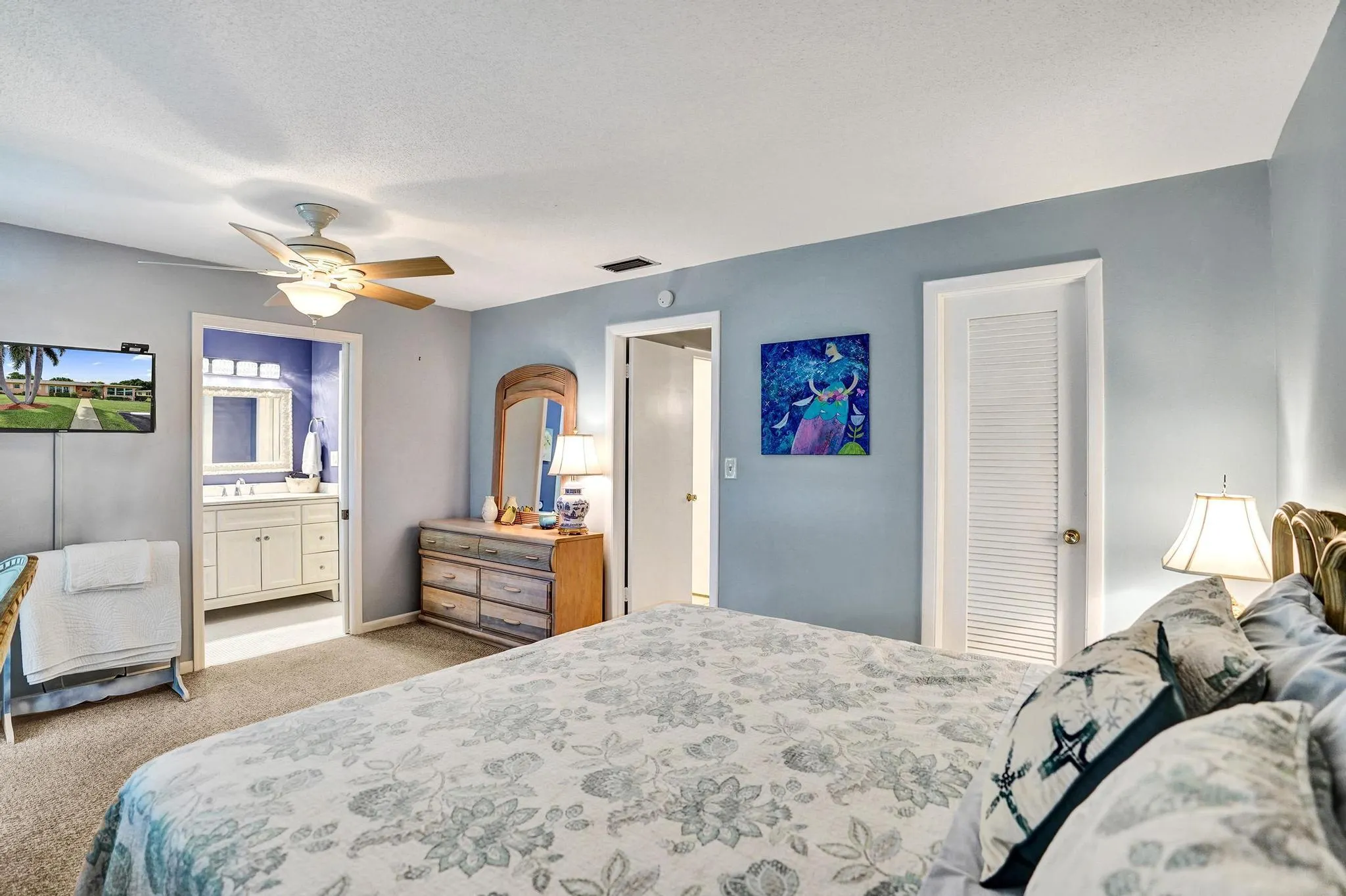 240 N High Point Boulevard, #C