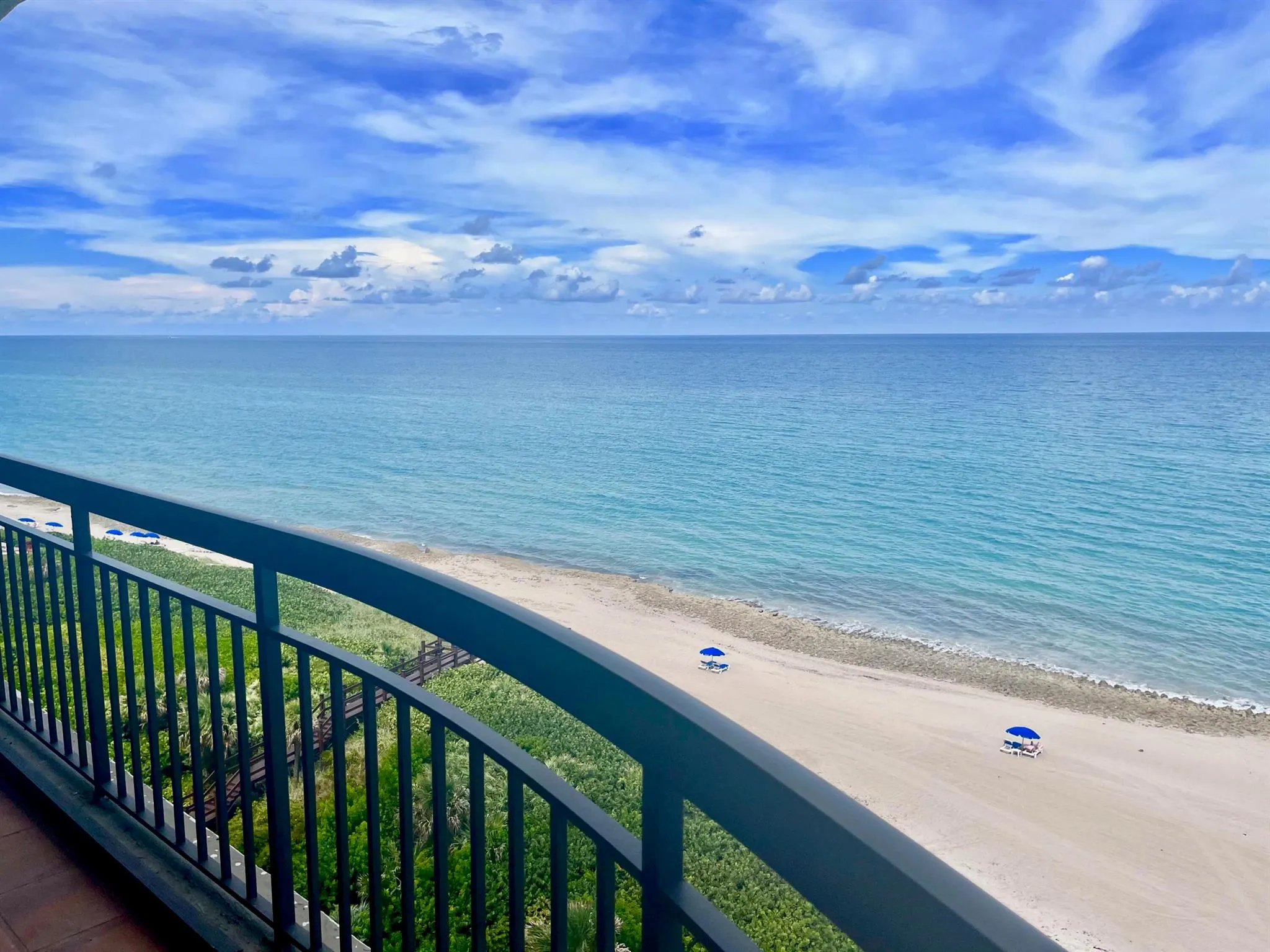 4000 N Ocean Drive, #902
