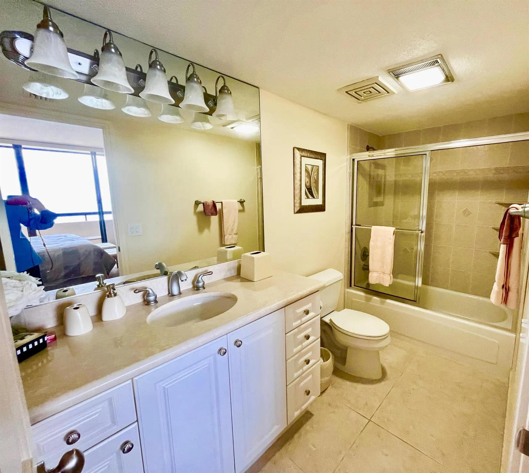 4000 N Ocean Drive, #902