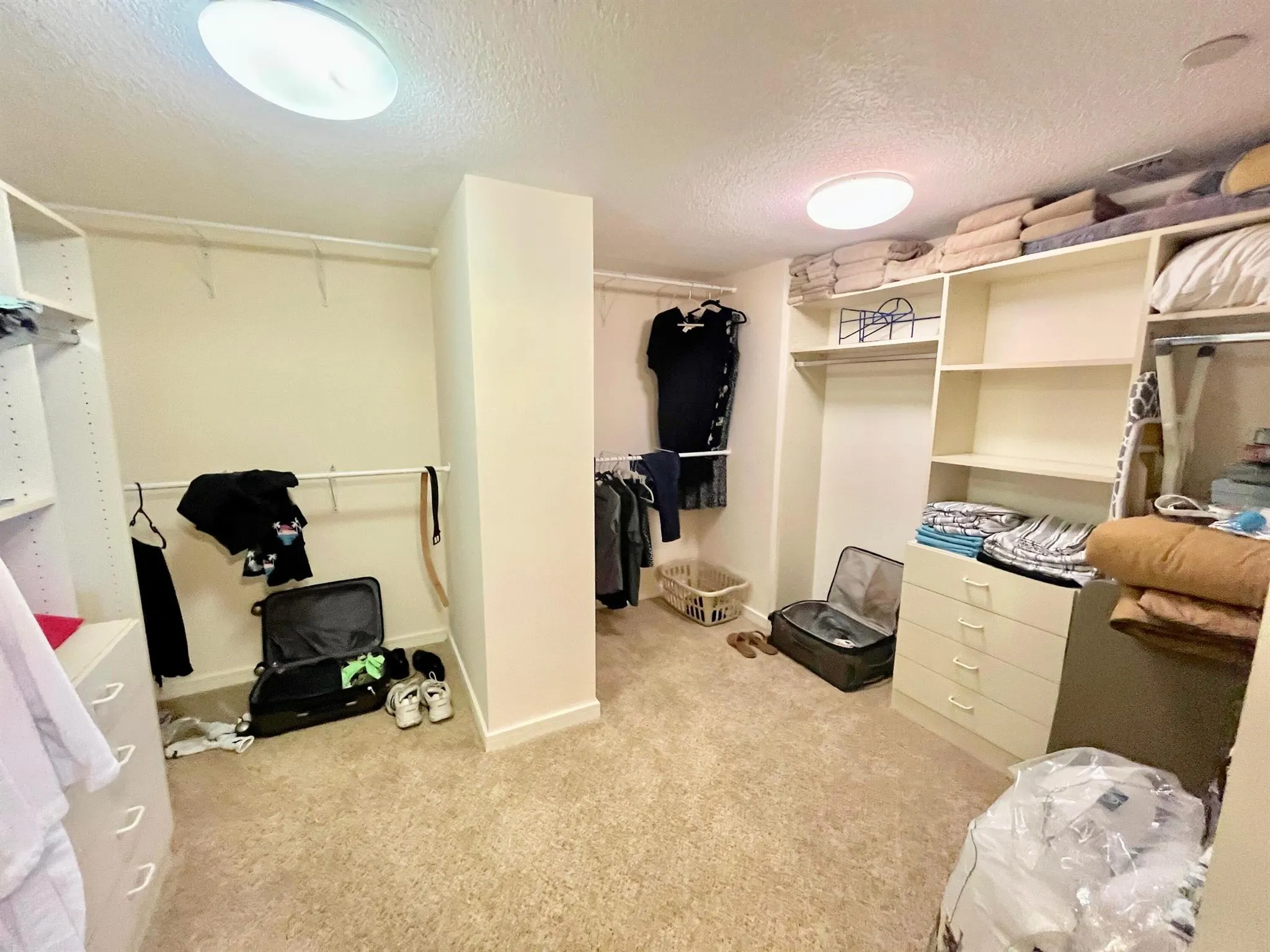 4000 N Ocean Drive, #902