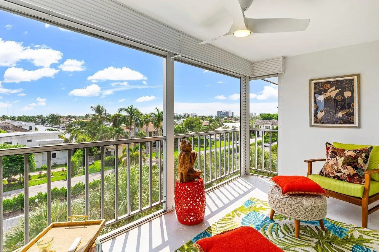 920 Dogwood Drive, #560