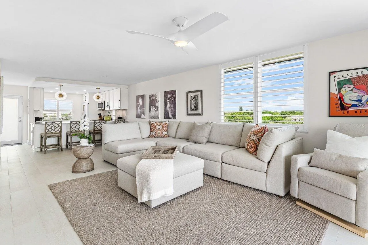 920 Dogwood Drive, #560