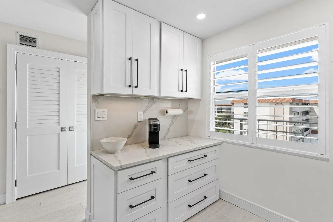 920 Dogwood Drive, #560