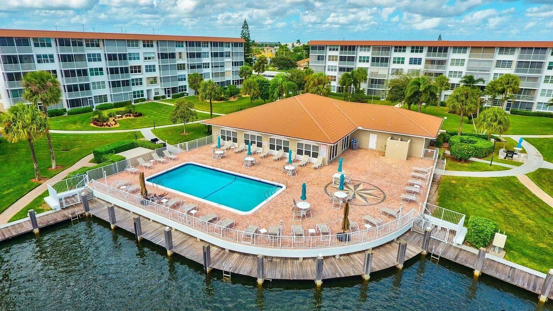 920 Dogwood Drive, #560