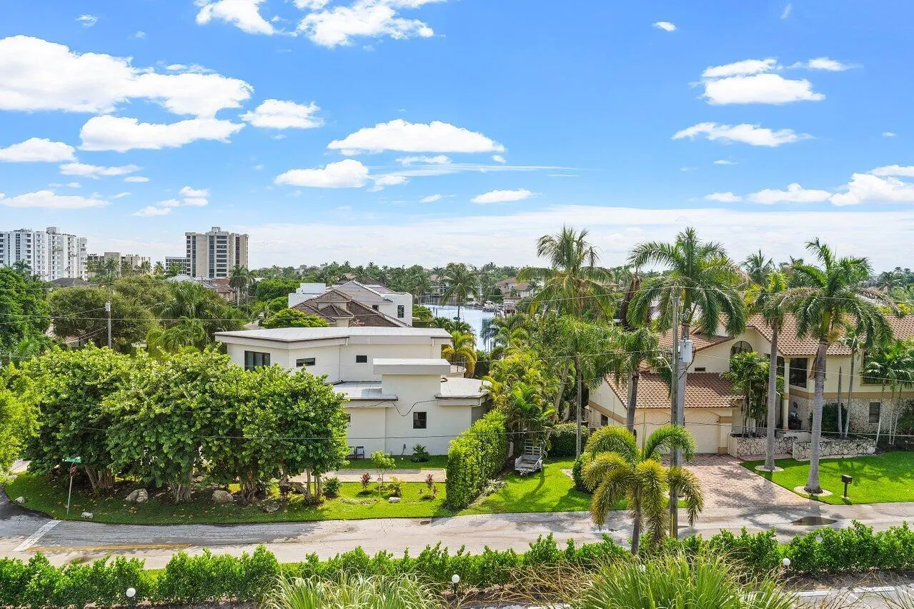 920 Dogwood Drive, #560