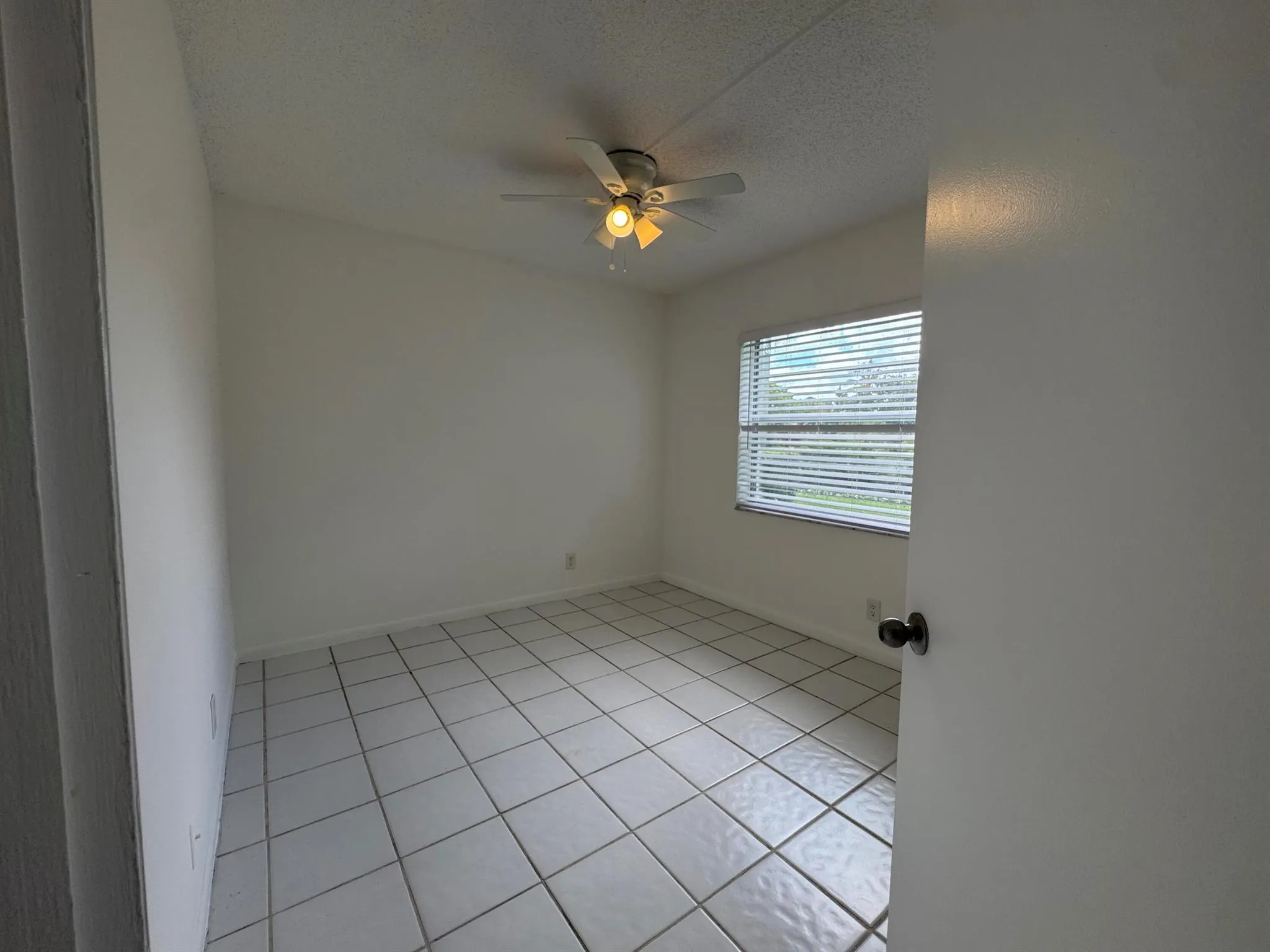 2750 Forest Hills Boulevard, #106
