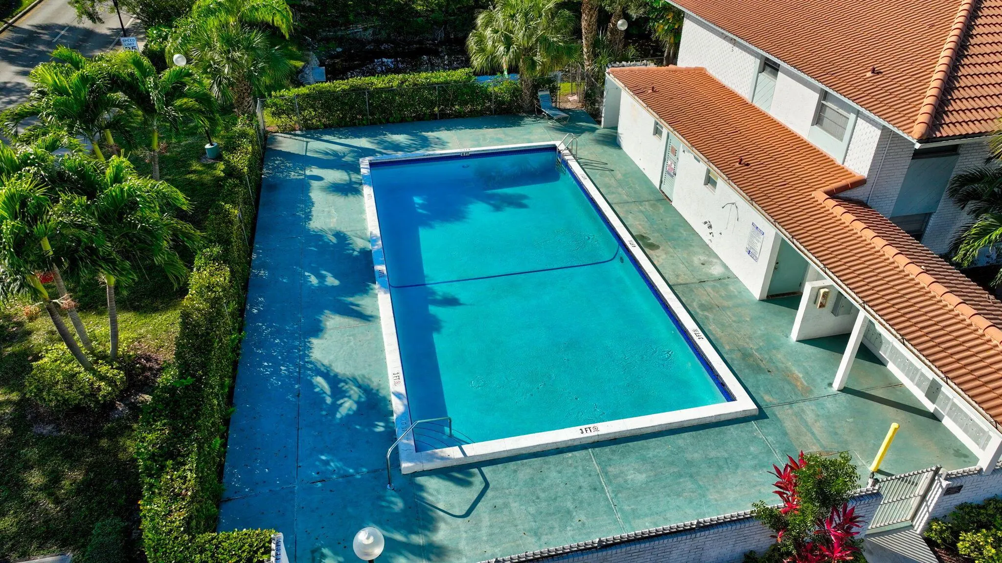 2750 Forest Hills Boulevard, #106