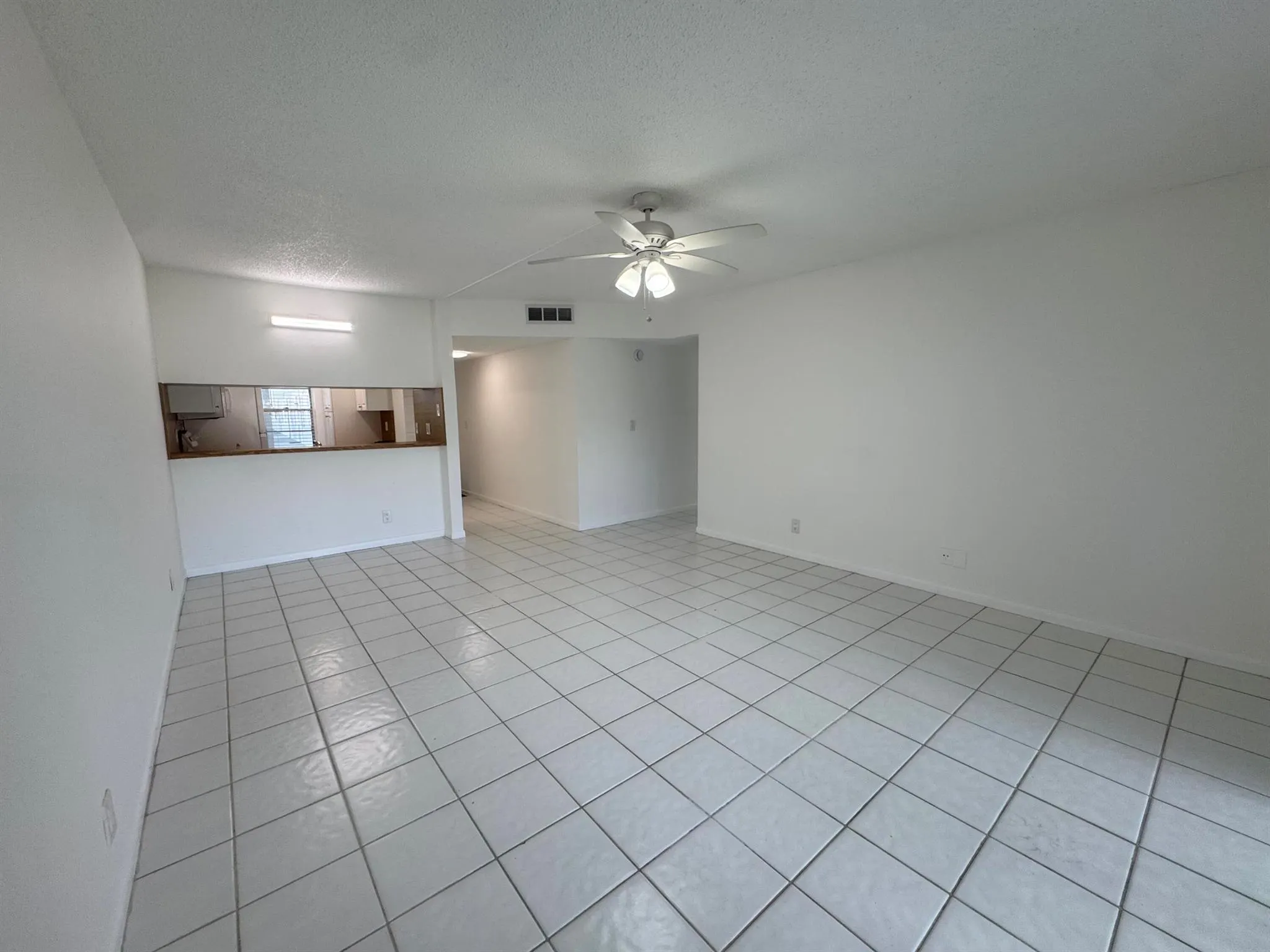 2750 Forest Hills Boulevard, #106