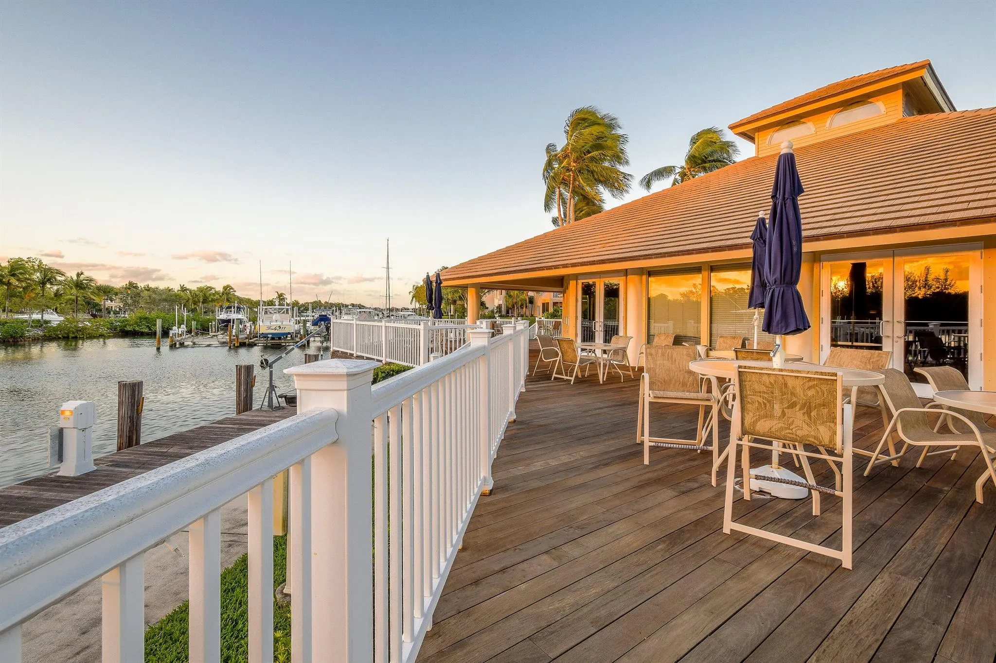 311 Oak Harbour Drive