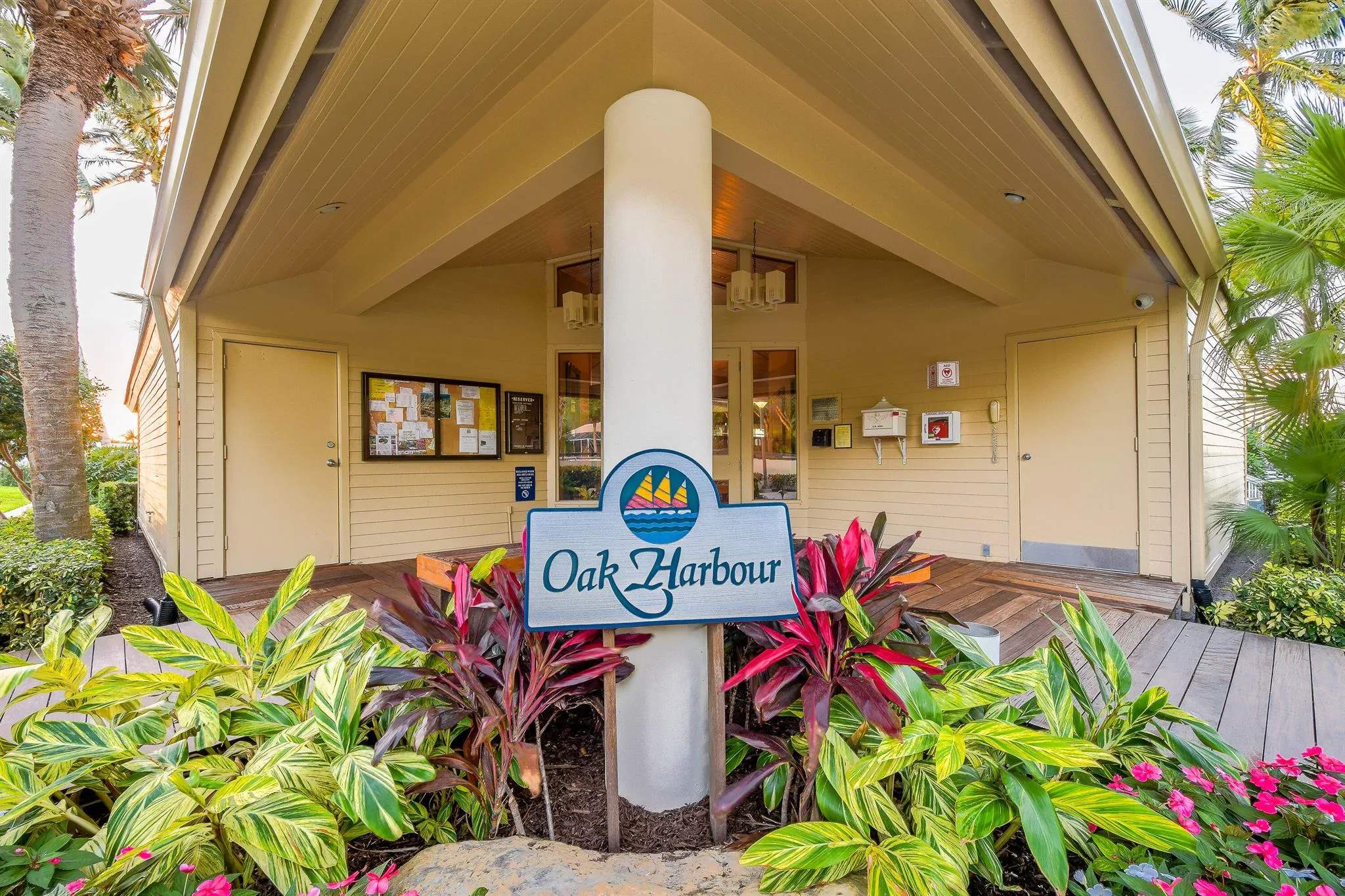 311 Oak Harbour Drive