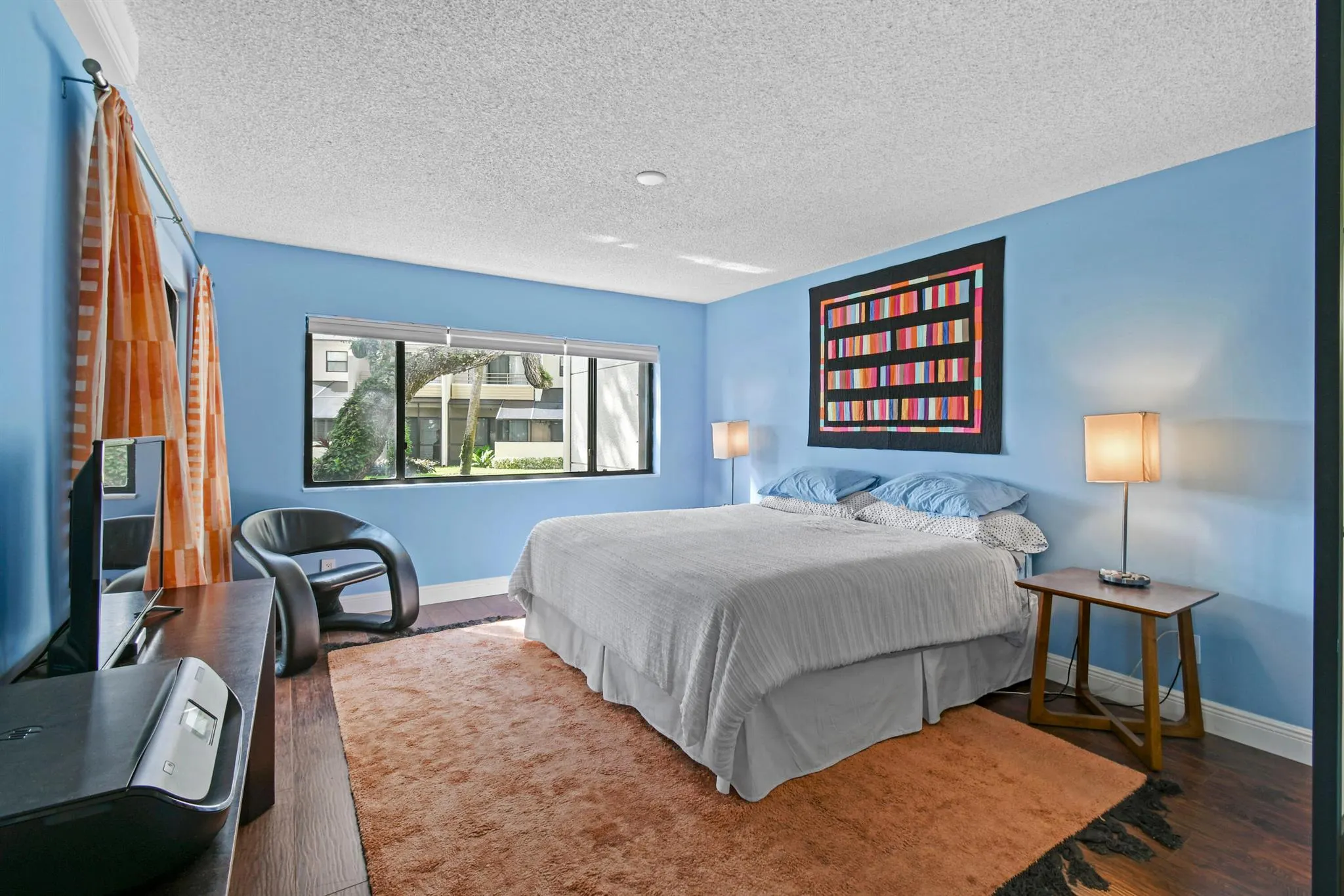 311 Oak Harbour Drive
