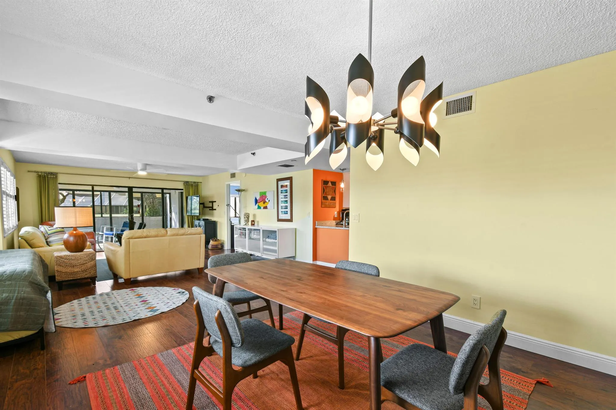 311 Oak Harbour Drive