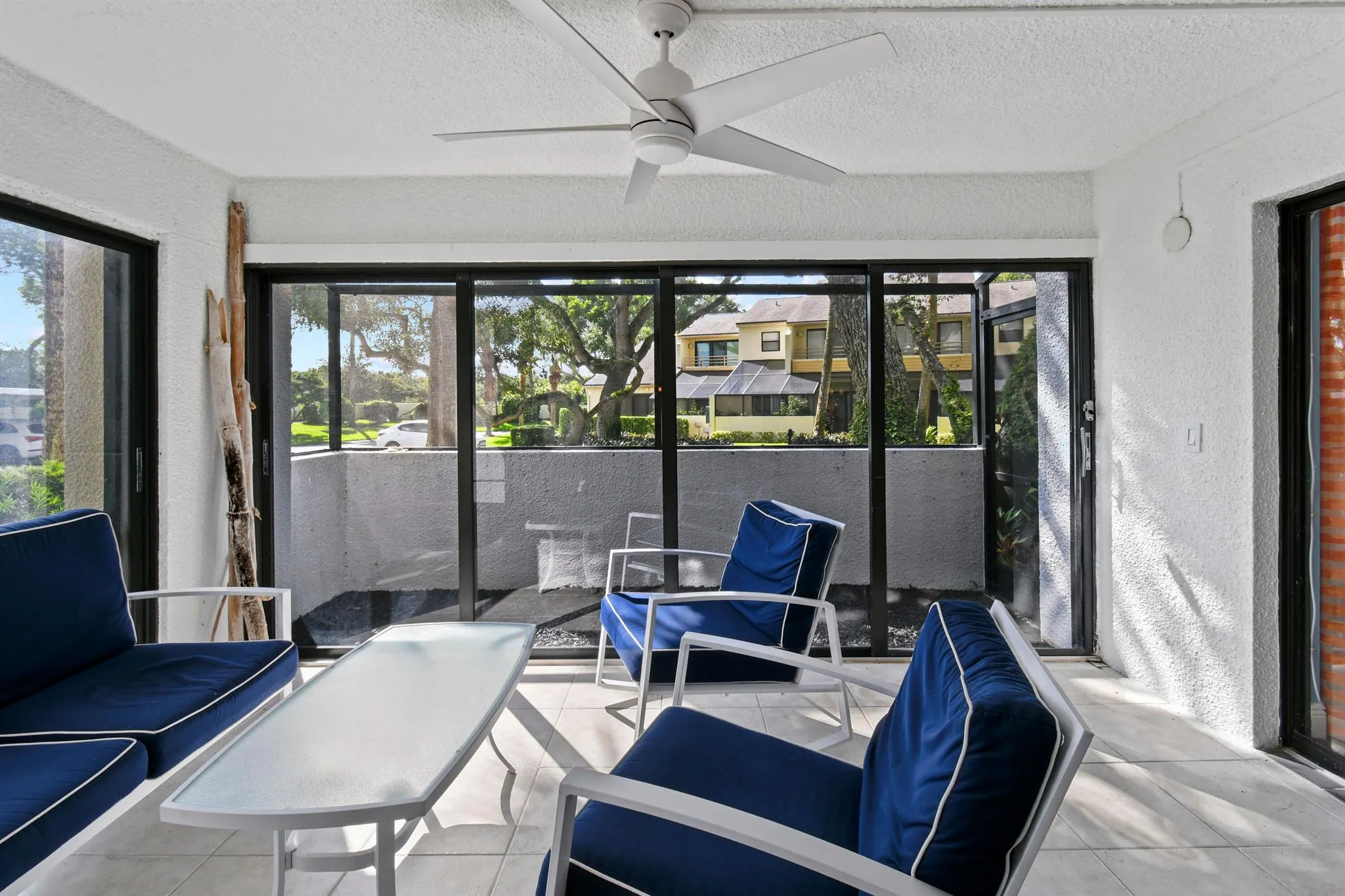 311 Oak Harbour Drive