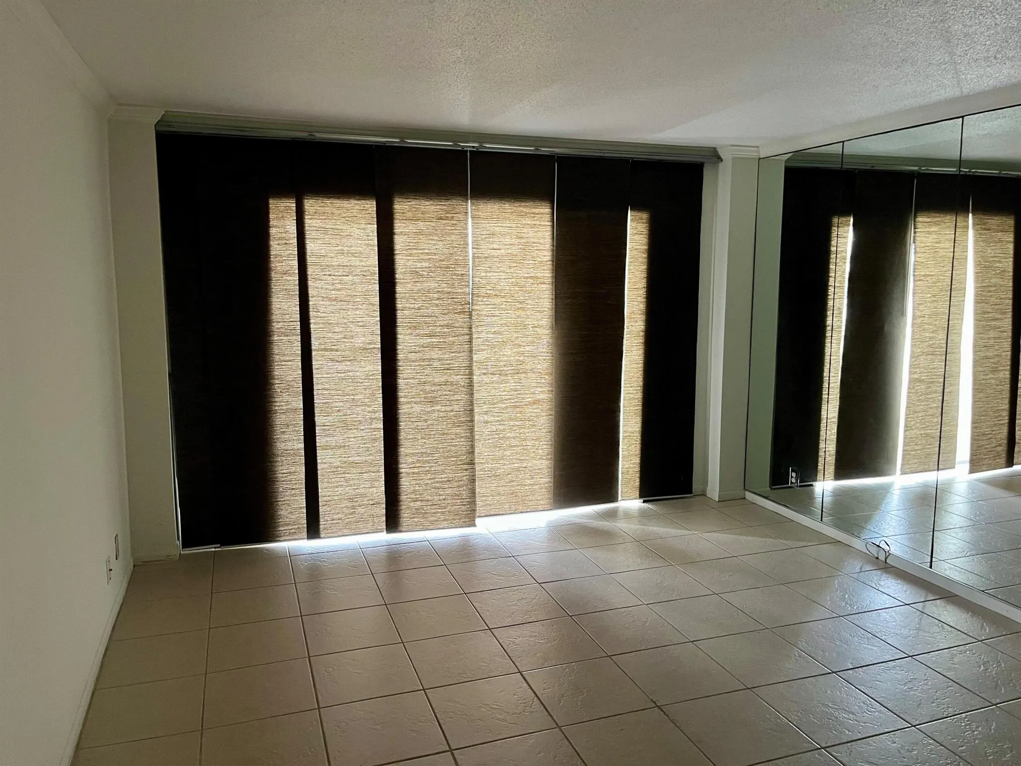 2600 N Flagler Drive, #913