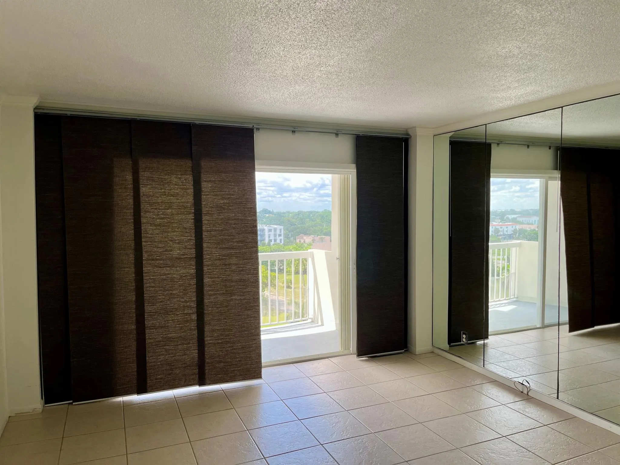 2600 N Flagler Drive, #913
