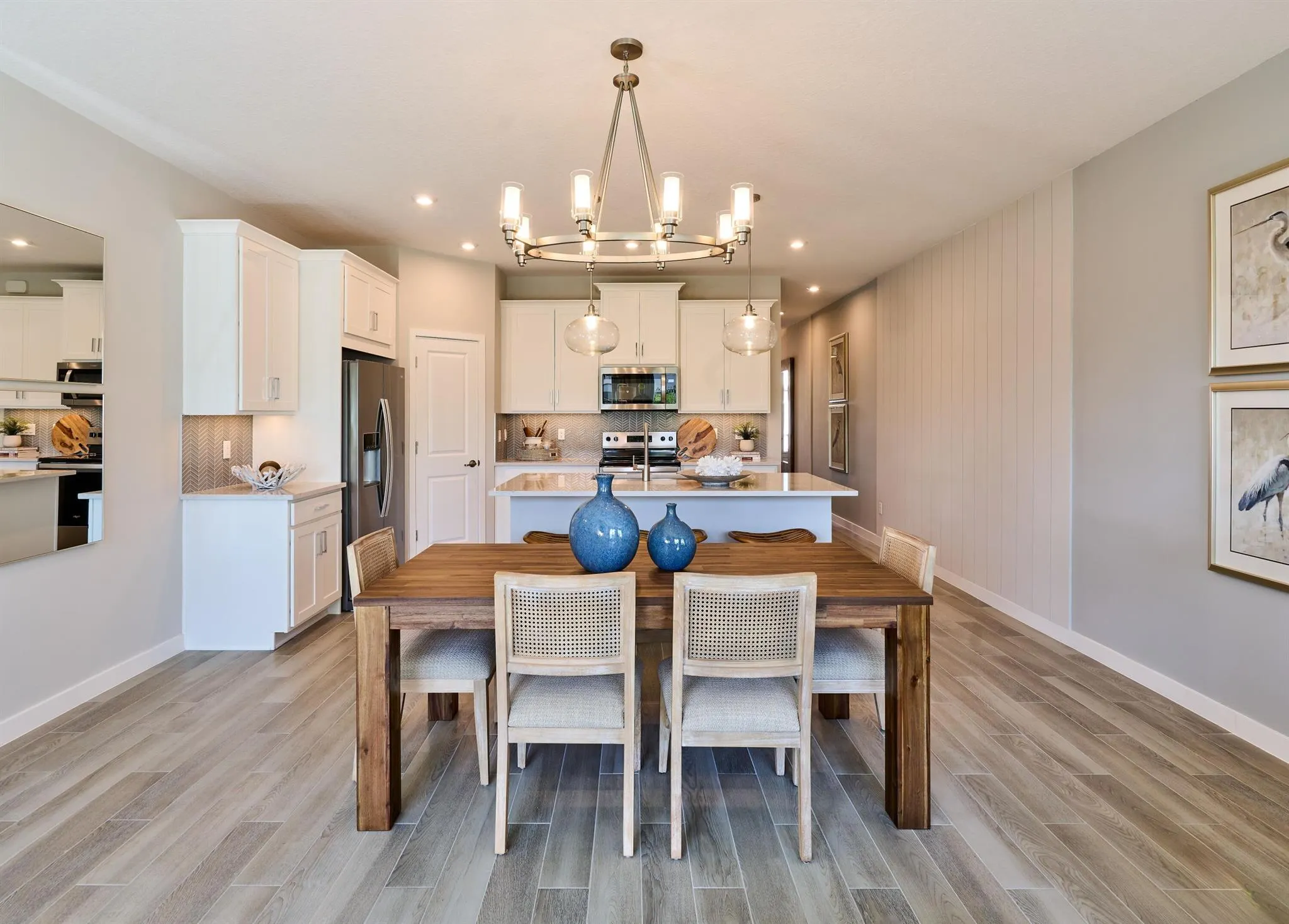 7400 Lenora Lane