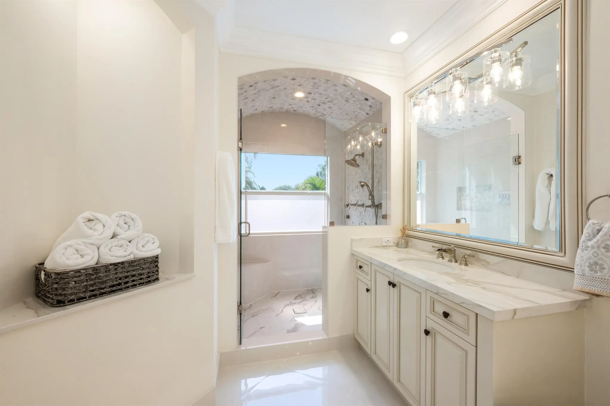712 NE 71st Street
