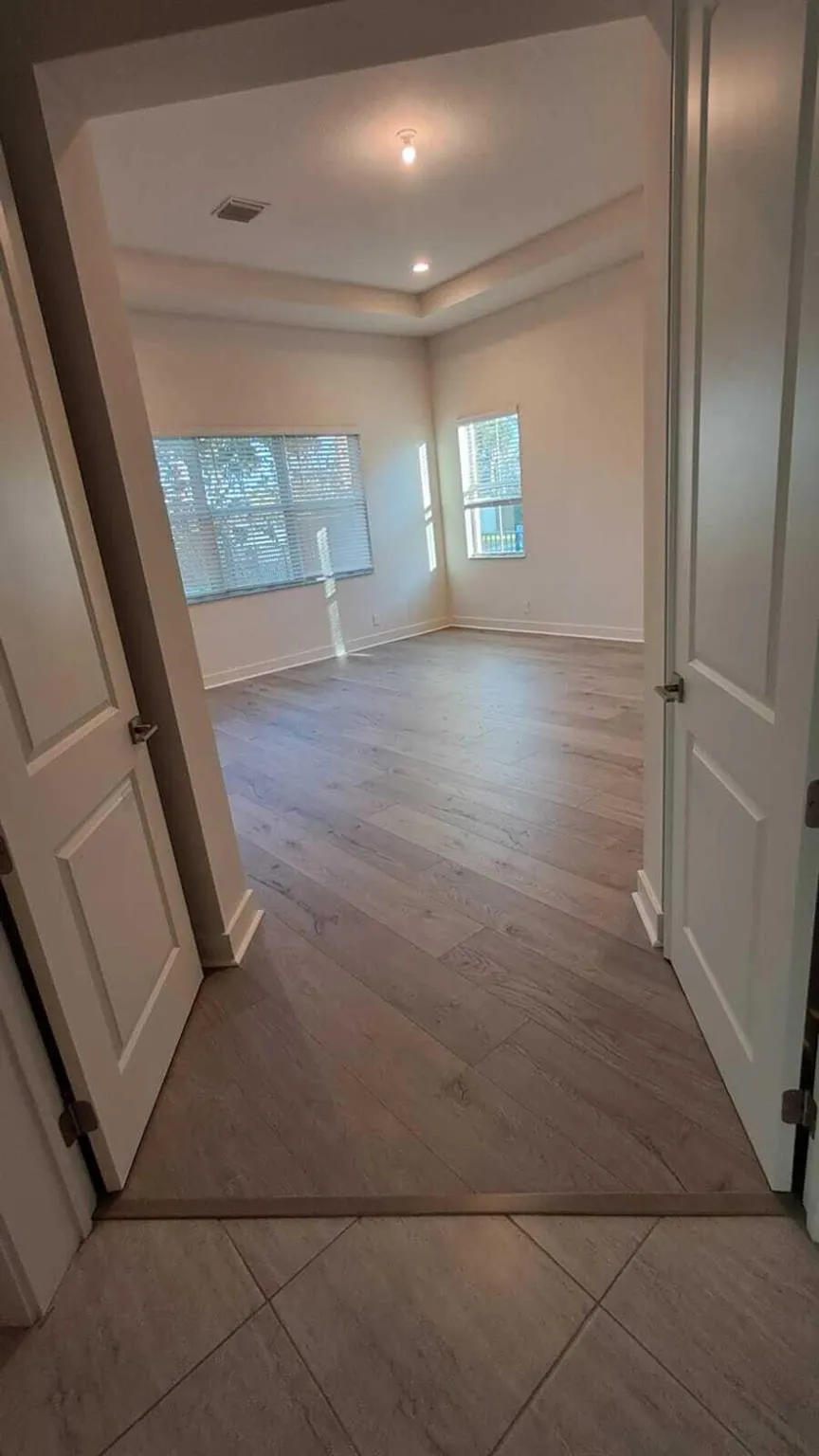 9346 Crestview Circle