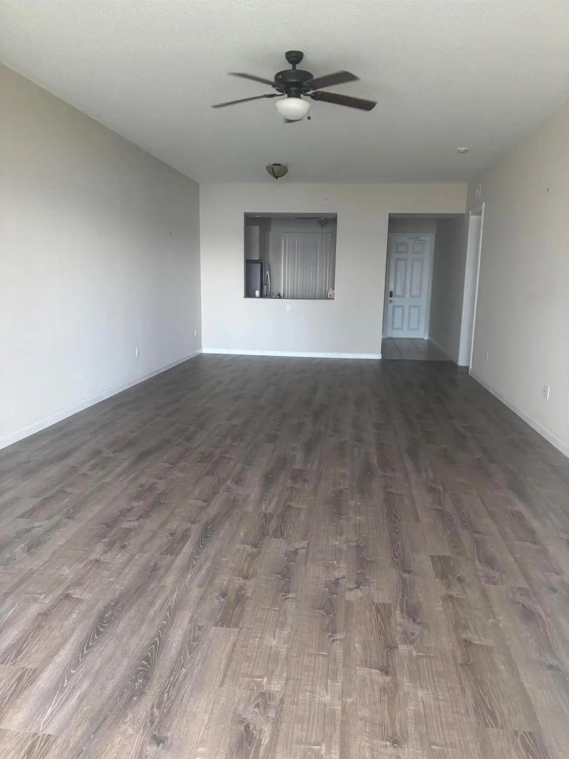 4 Harbour Isle Drive E, #203