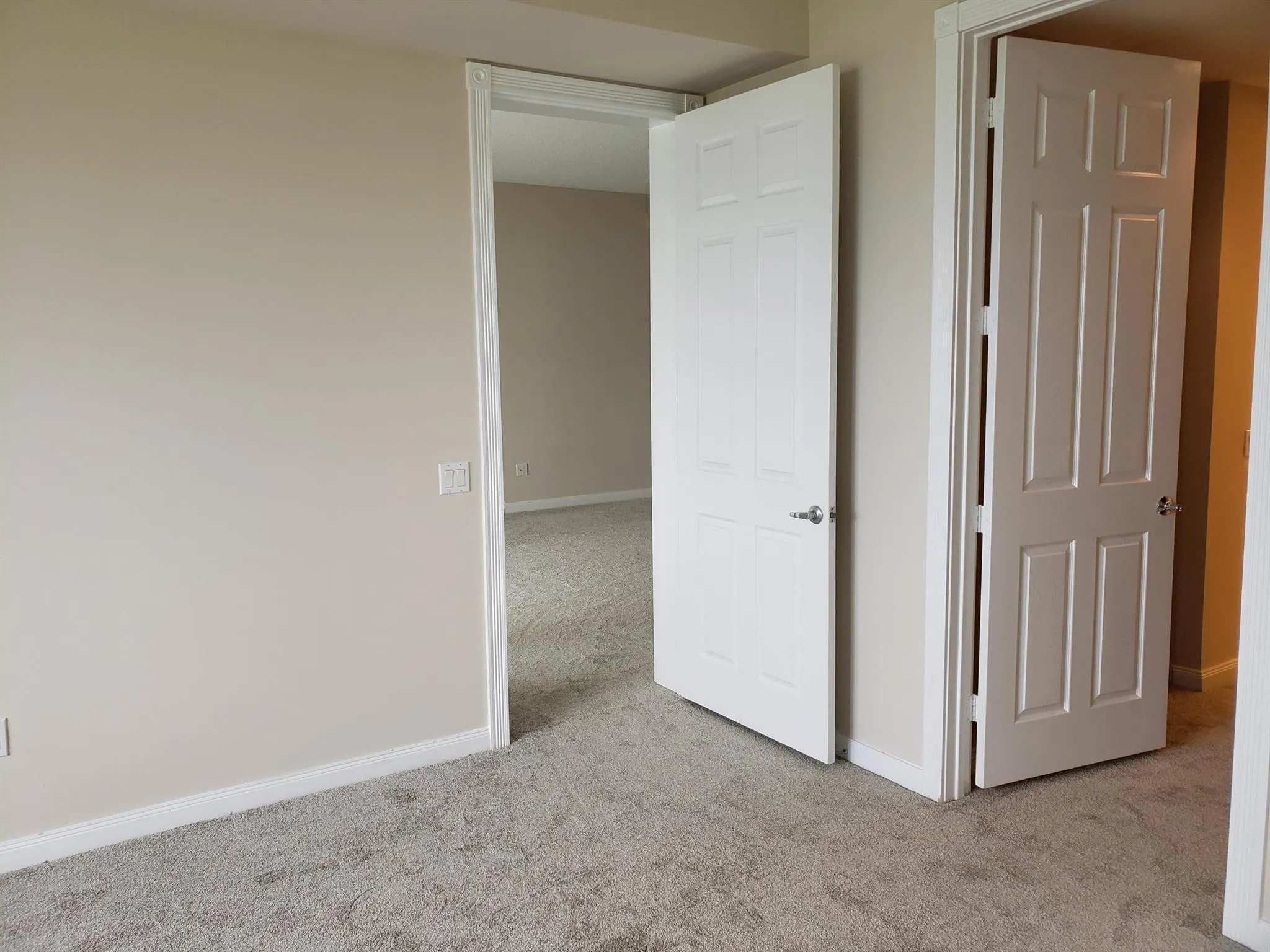 4 Harbour Isle Drive E, #203