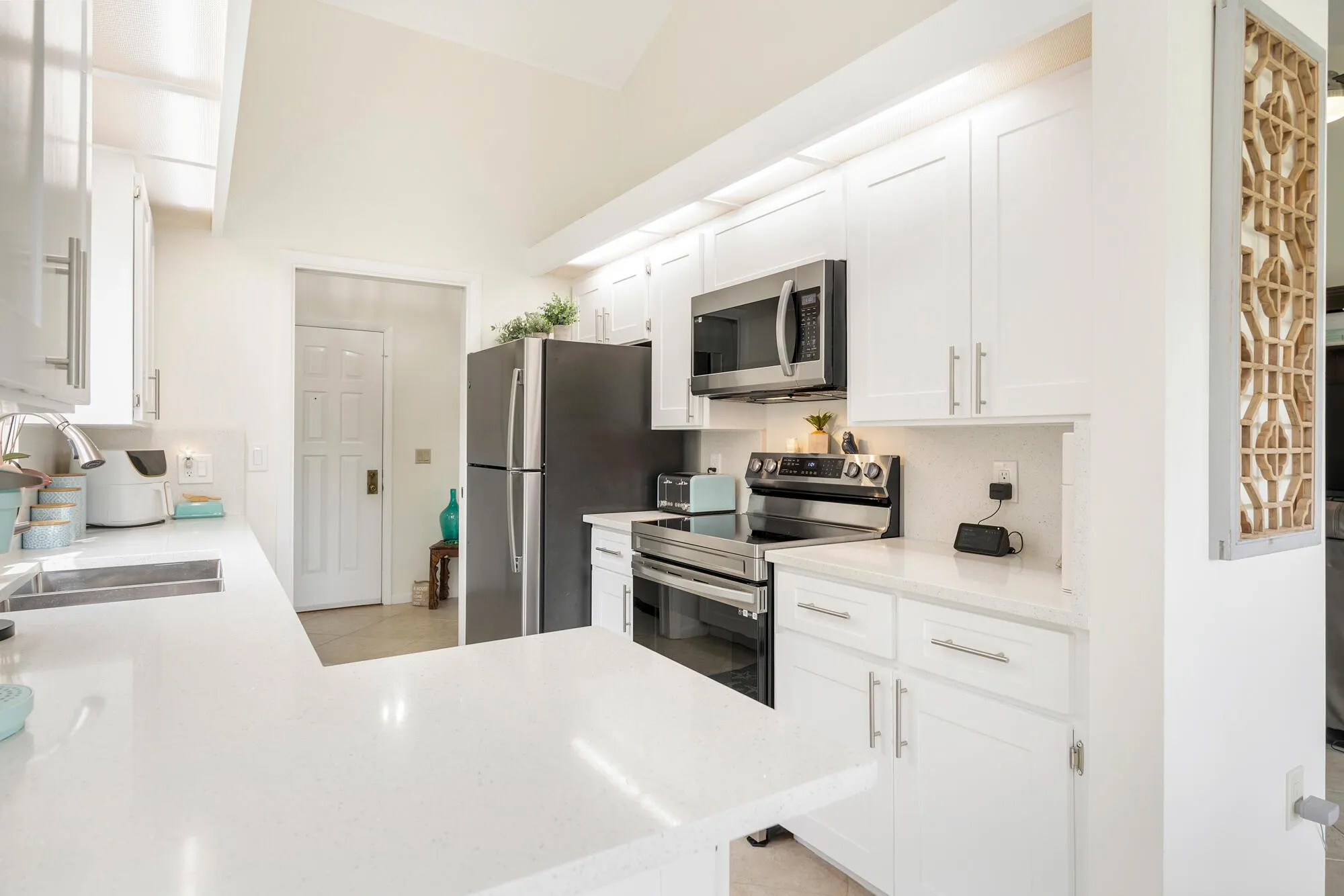 233 River Park Drive