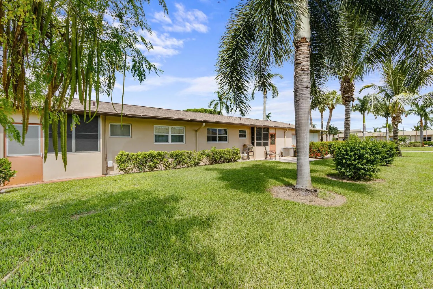 2995 Crosley Drive W, #B