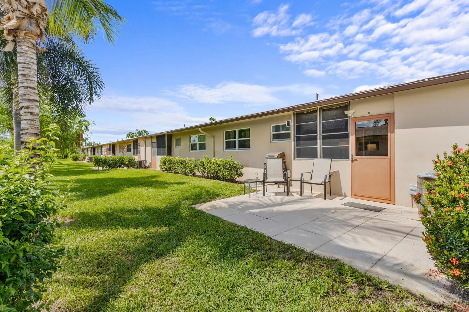 2995 Crosley Drive W, #B