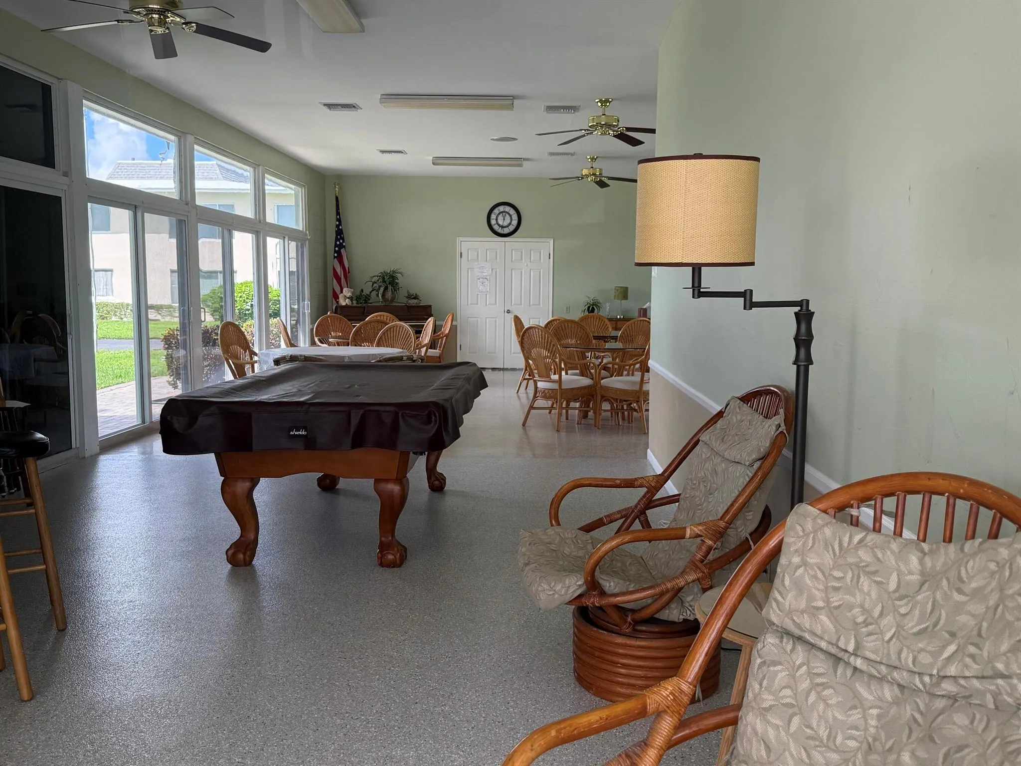 200 Main Boulevard, #1c