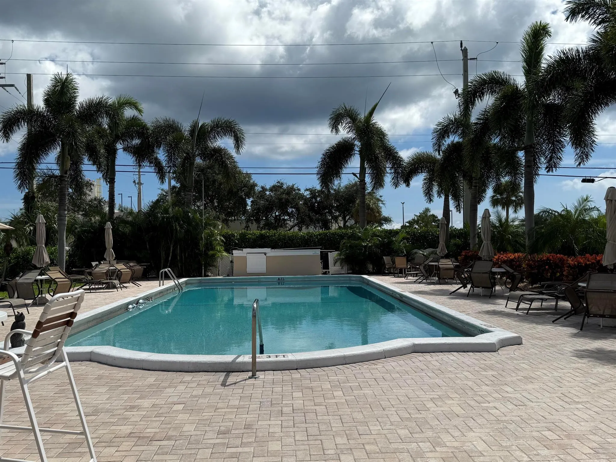 200 Main Boulevard, #1c