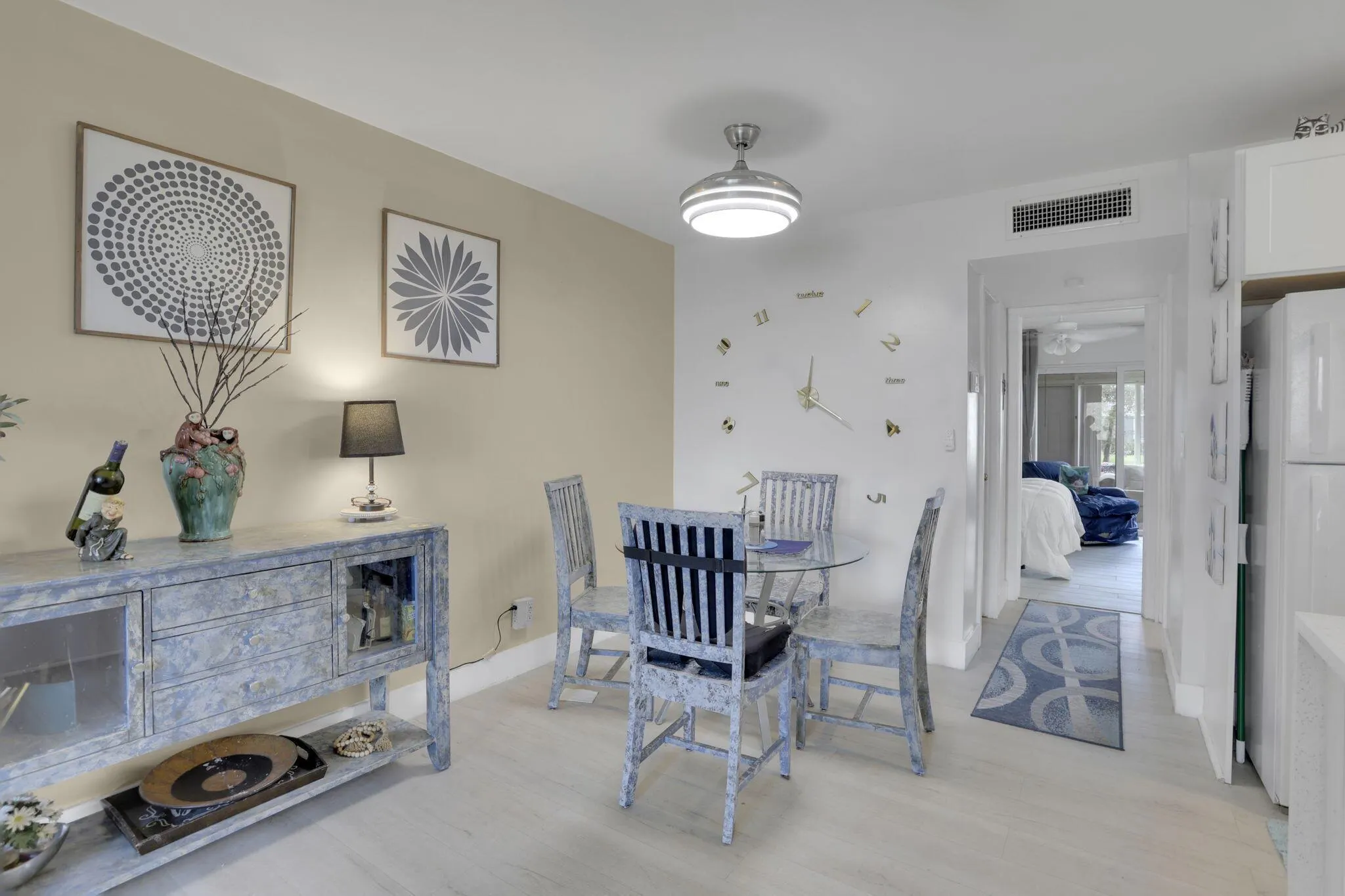 200 Main Boulevard, #1c