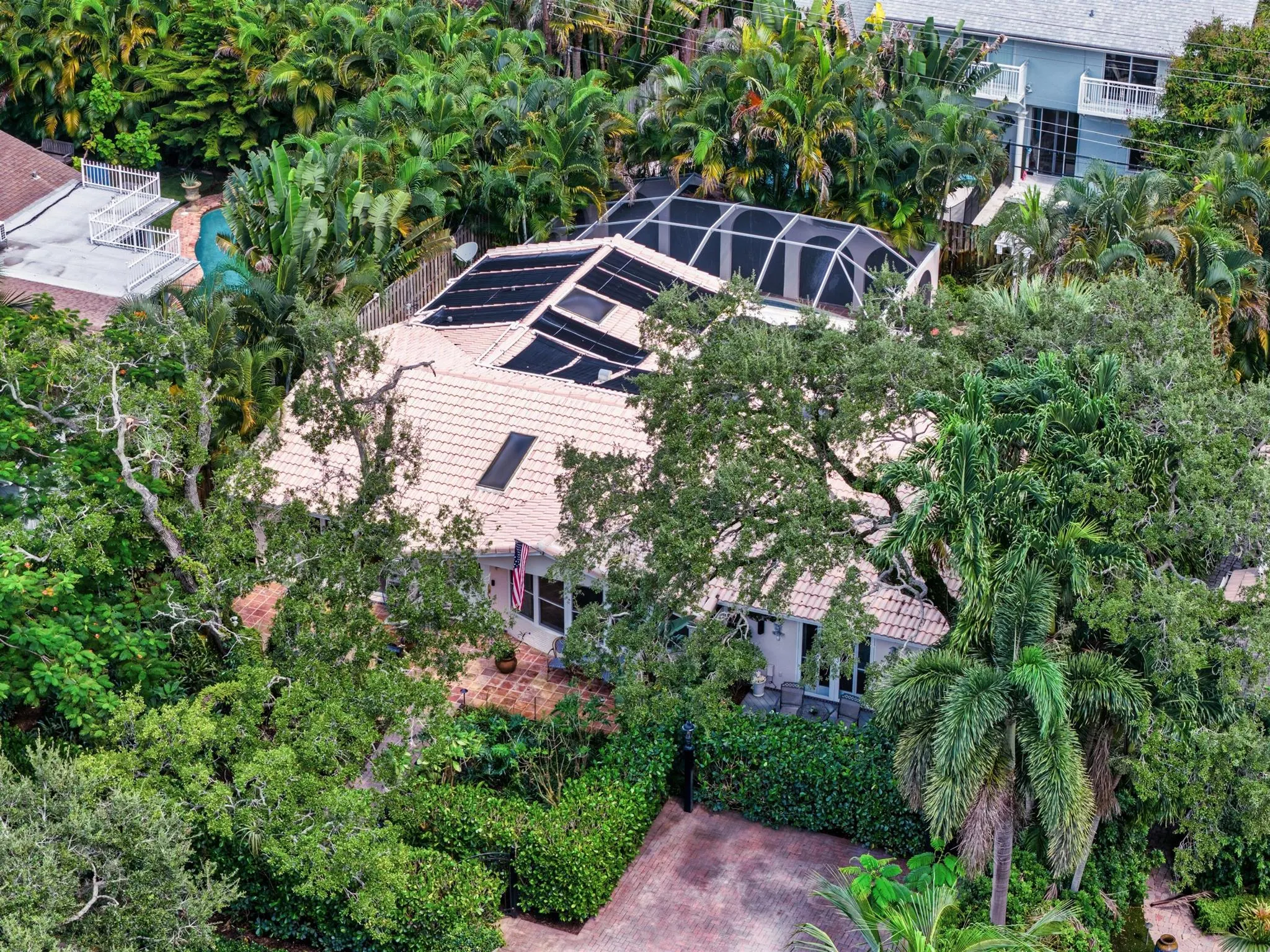 737 Aurelia Street