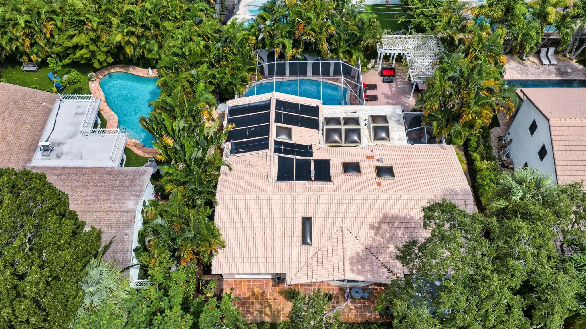 737 Aurelia Street