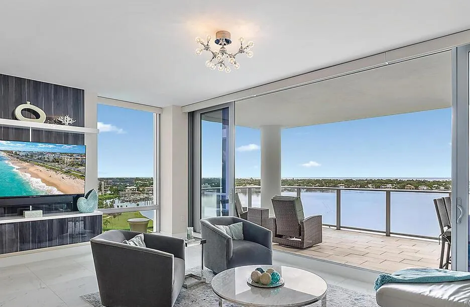 1 Water Club Way, #1004