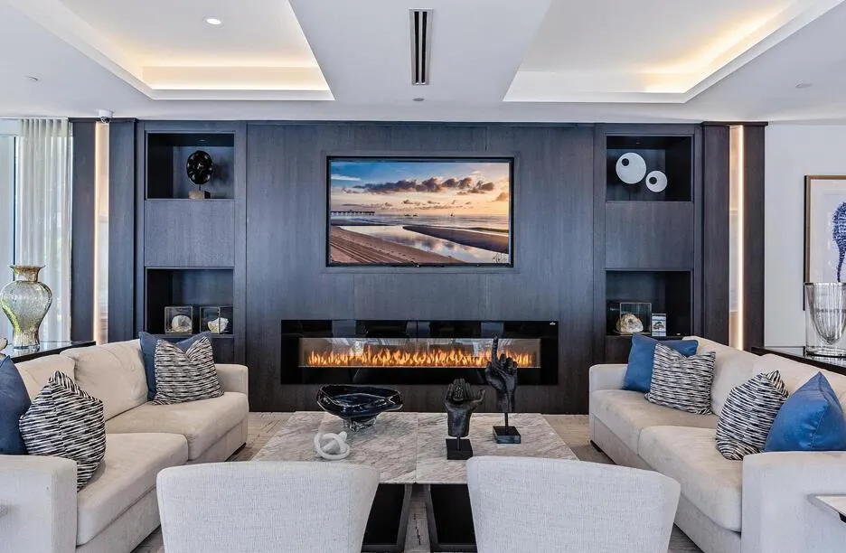 1 Water Club Way, #1004
