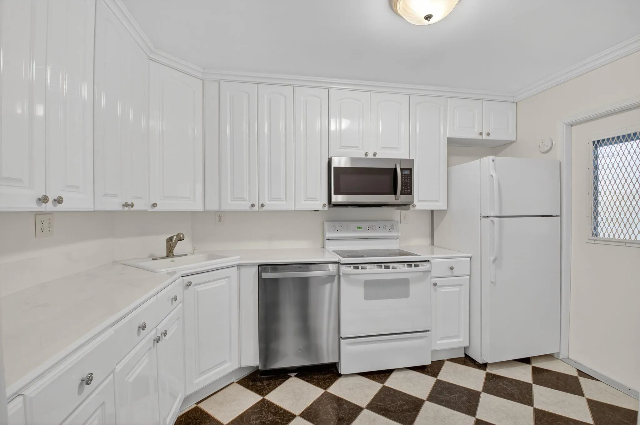 800 E Camino Real, #210