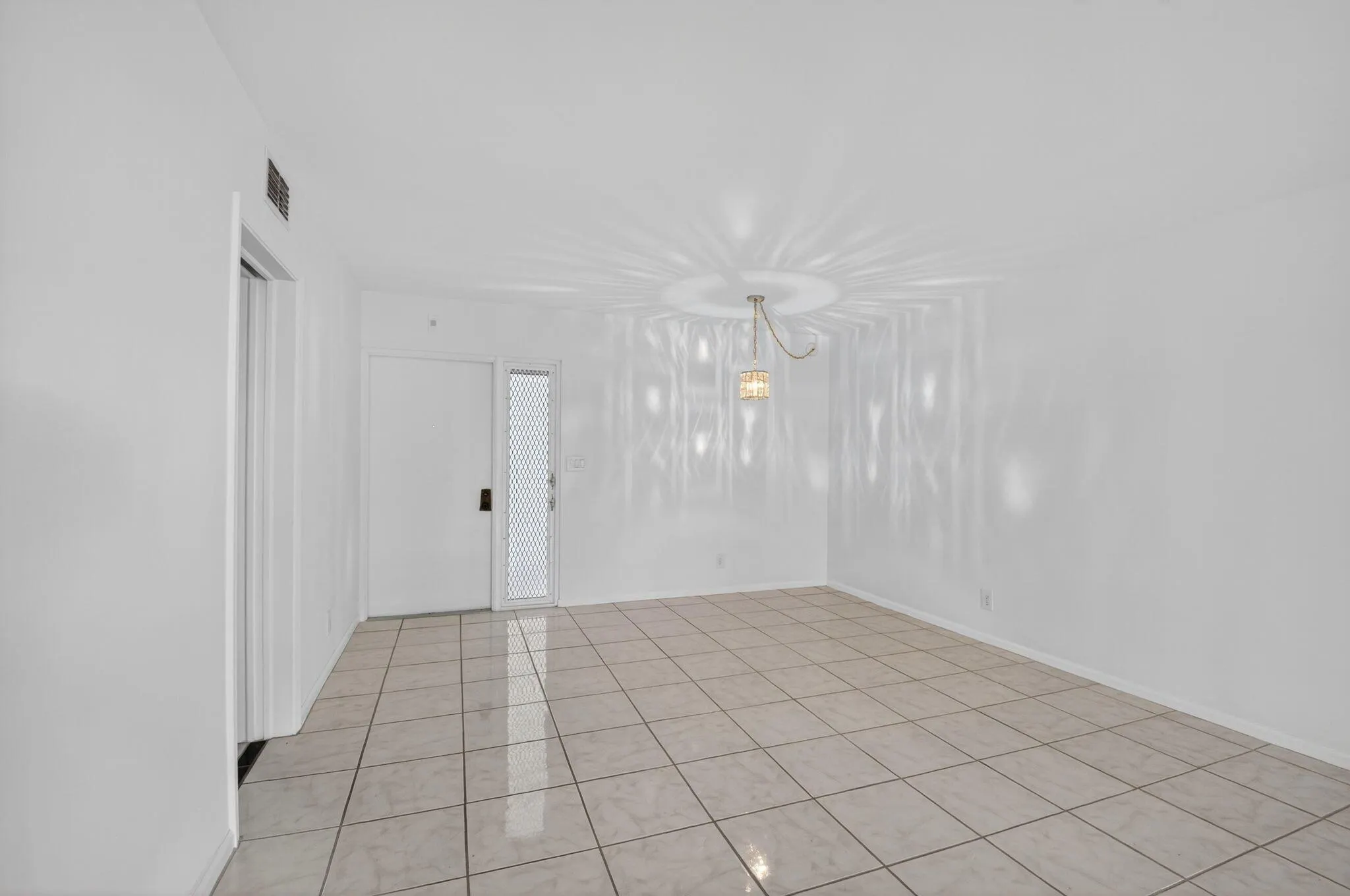 800 E Camino Real, #210