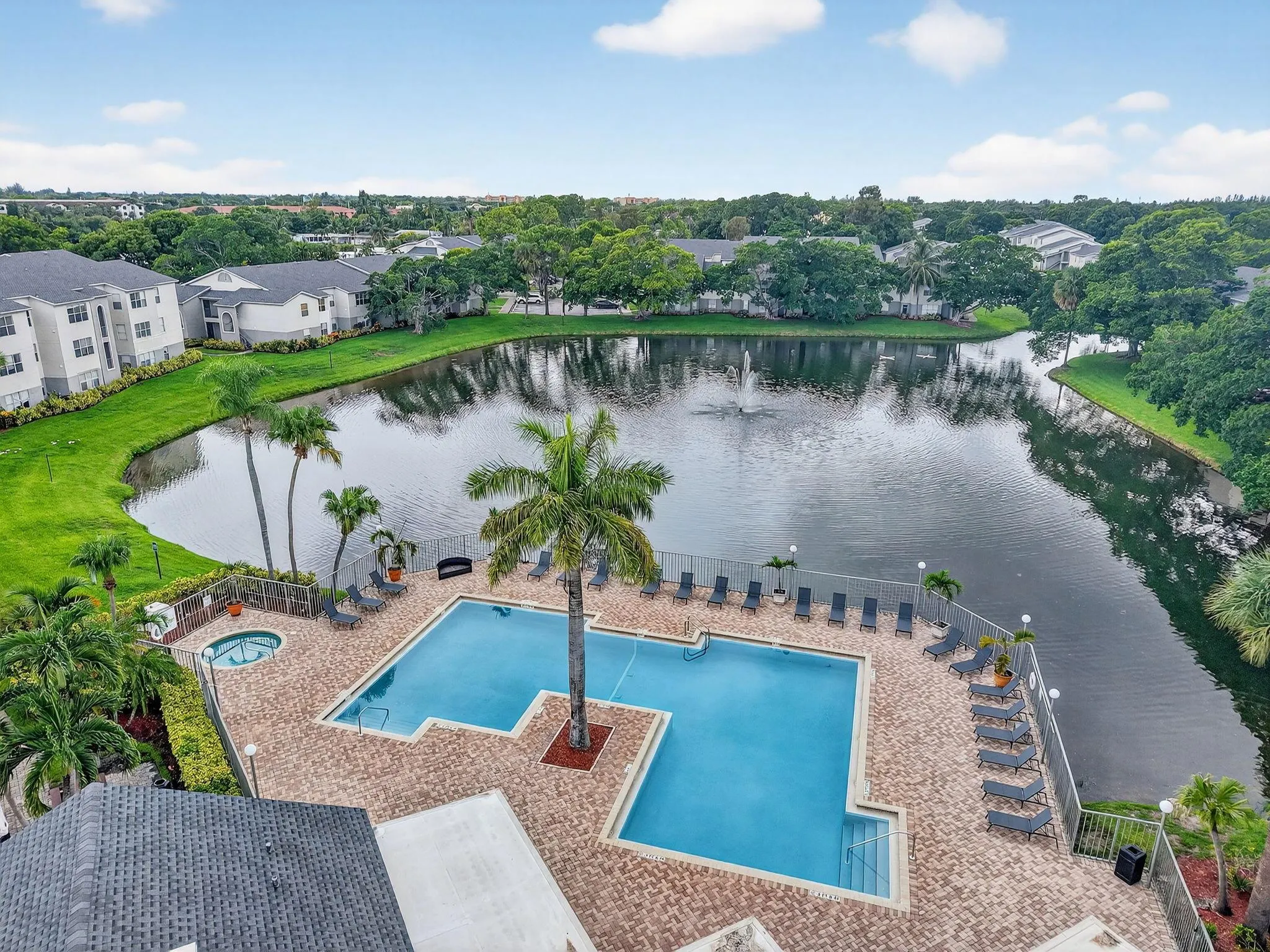 1401 Village Boulevard, #2012