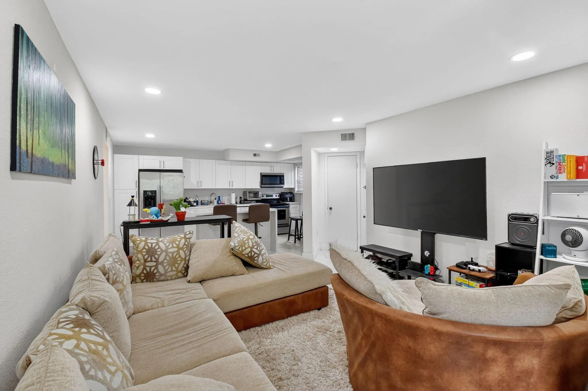 1401 Village Boulevard, #2012