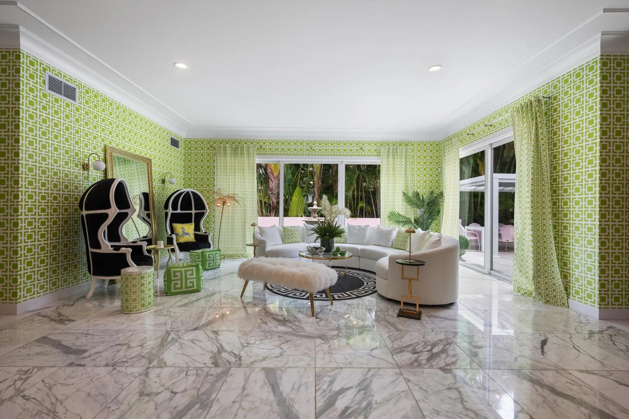 201 Bahama Lane