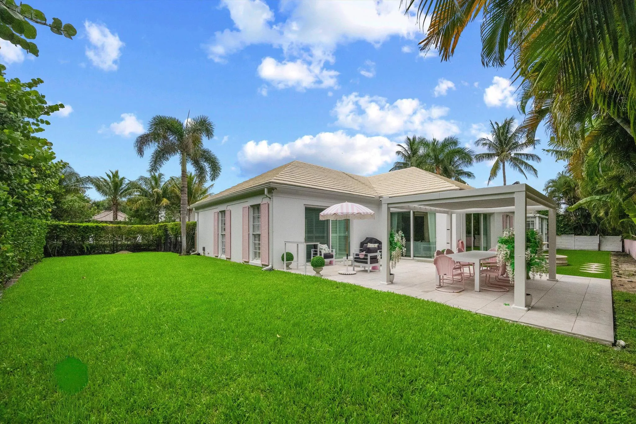 201 Bahama Lane